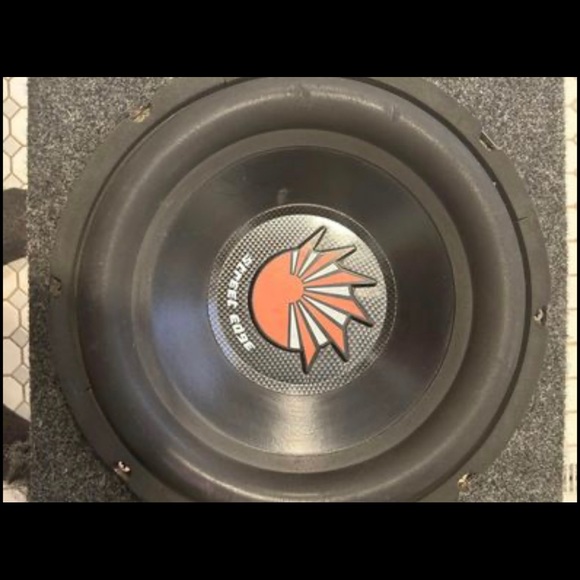 12 in. Memphis Speaker Set, w/ 900W Pioneer Amp. - Picture 5 of 7